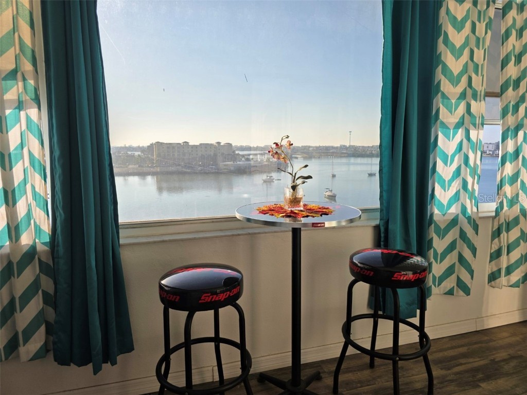 4775 Cove Circle #705 Saint Petersburg FL 33708 - INTRACOASTAL TB8444317 image3