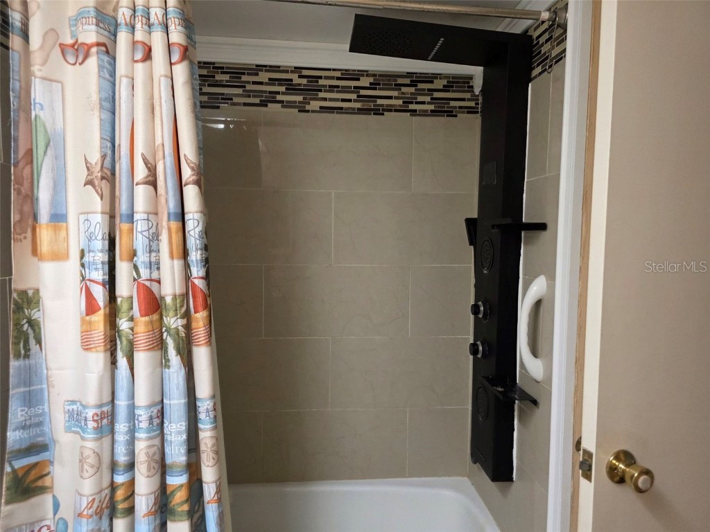 4775 Cove Circle #705 Saint Petersburg FL 33708 - INTRACOASTAL TB8444317 image5