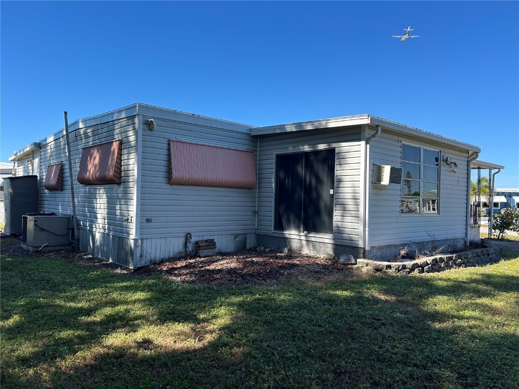 4775 Tri Par Drive Sarasota FL 34234 A4670737 image32