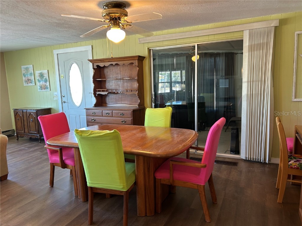 4775 Tri Par Drive Sarasota FL 34234 A4670737 image7