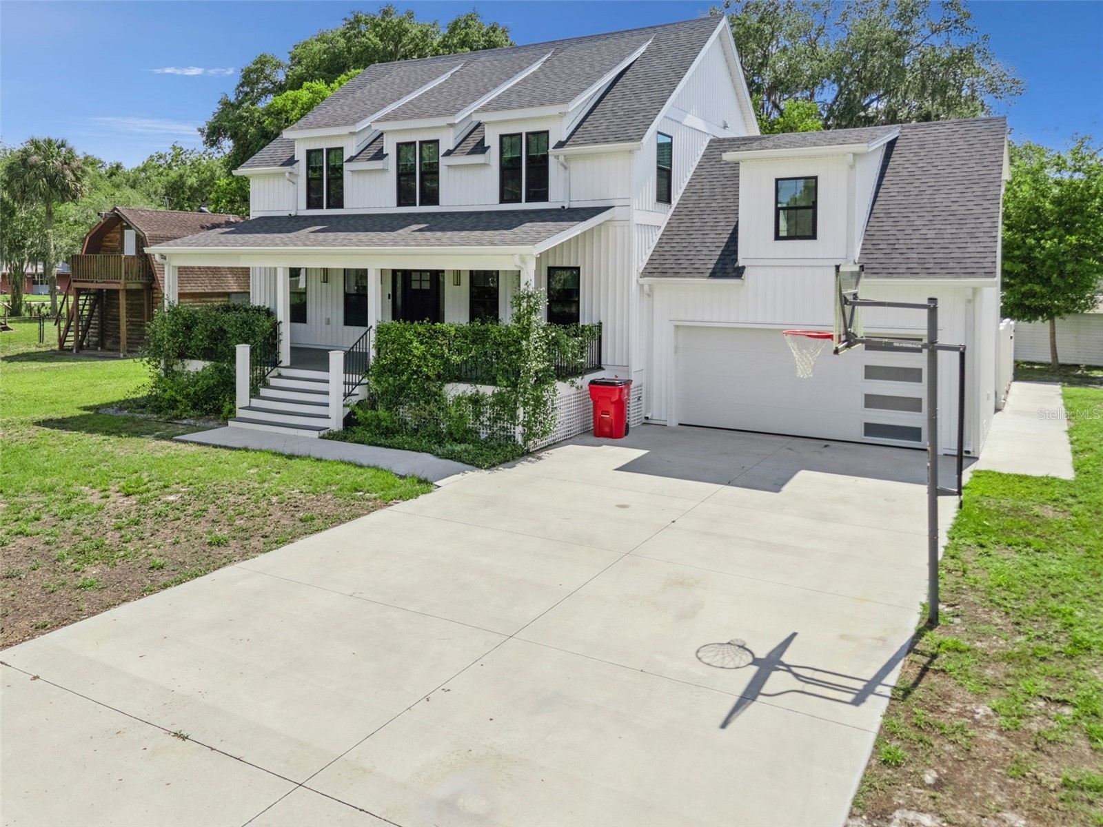 4777 Cr 306a Lake Panasoffkee FL 33538 OM724676 image2