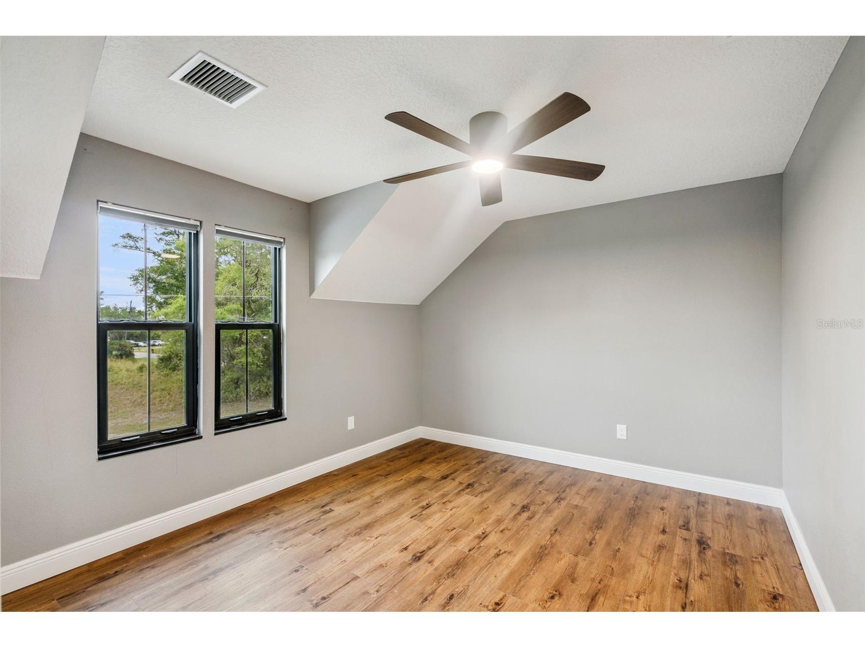 4777 Cr 306a Lake Panasoffkee FL 33538 OM724676 image38