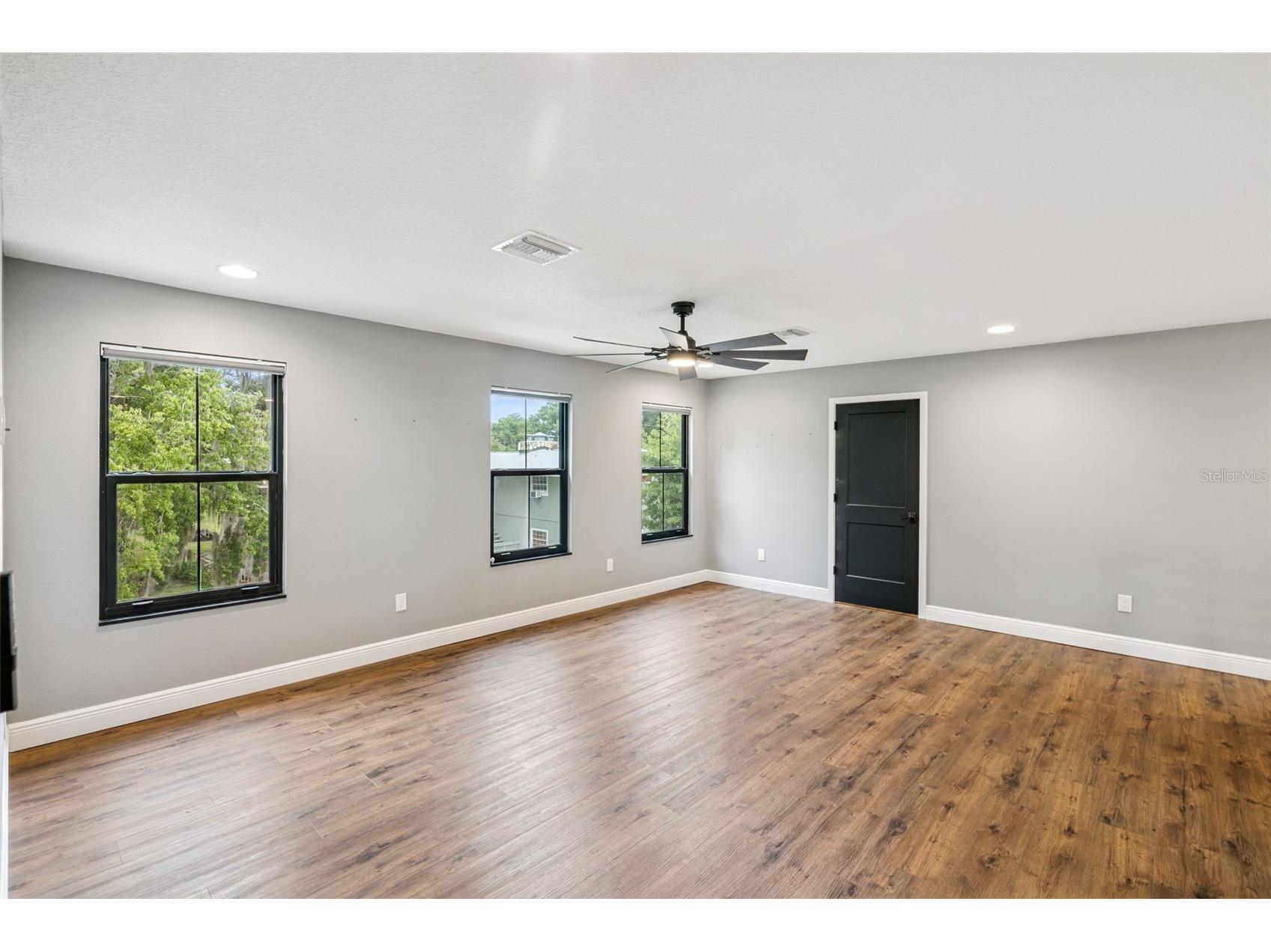 4777 Cr 306a Lake Panasoffkee FL 33538 OM724676 image39