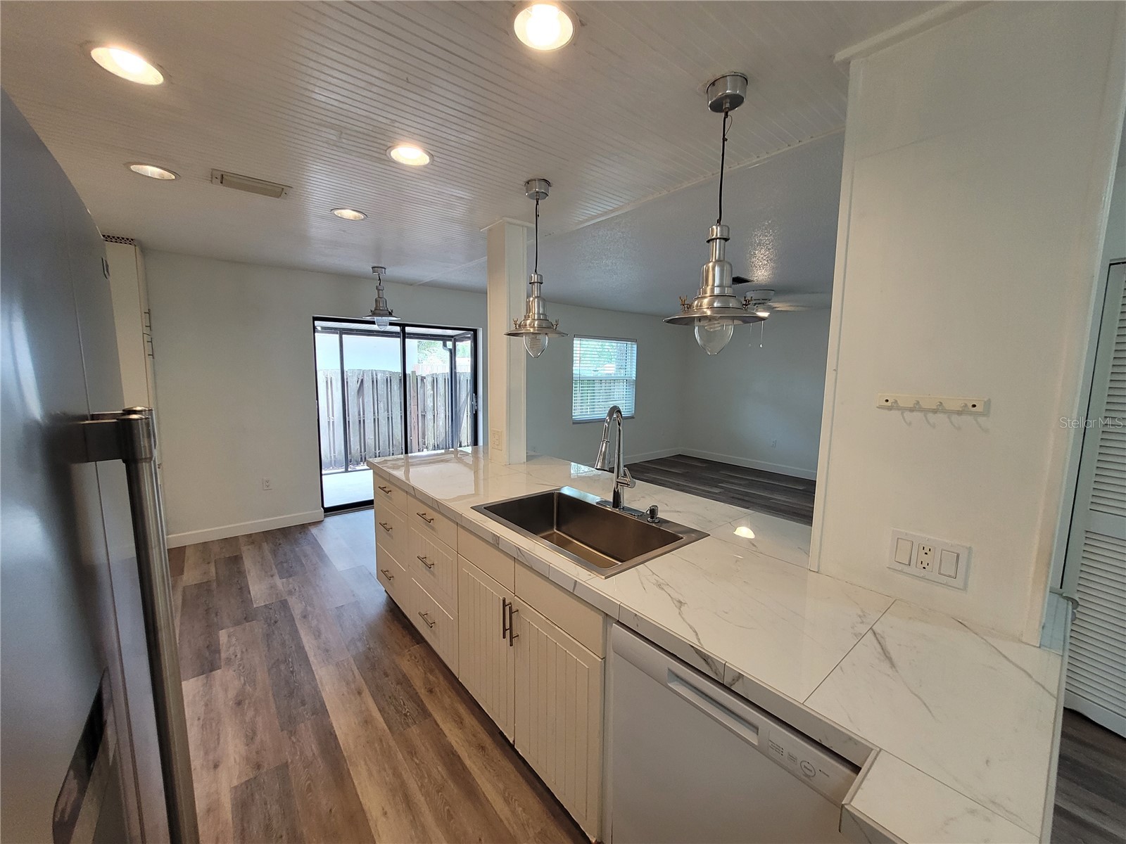 4779 Garcia Avenue Sarasota FL 34233 A4693479 image12