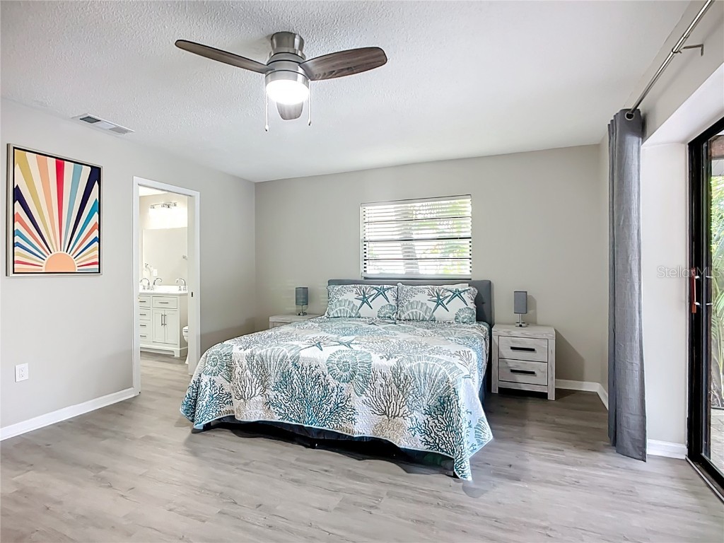 4779 Maid Marian Lane Sarasota FL 34232 A4672211 image32