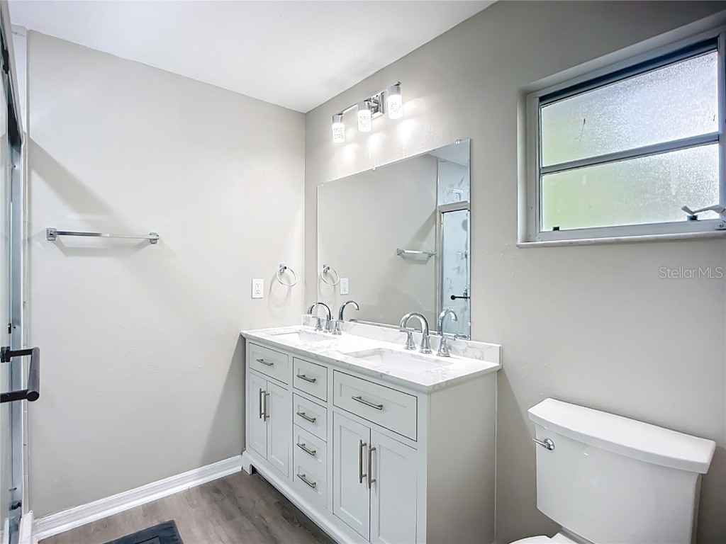 4779 Maid Marian Lane Sarasota FL 34232 A4672211 image35