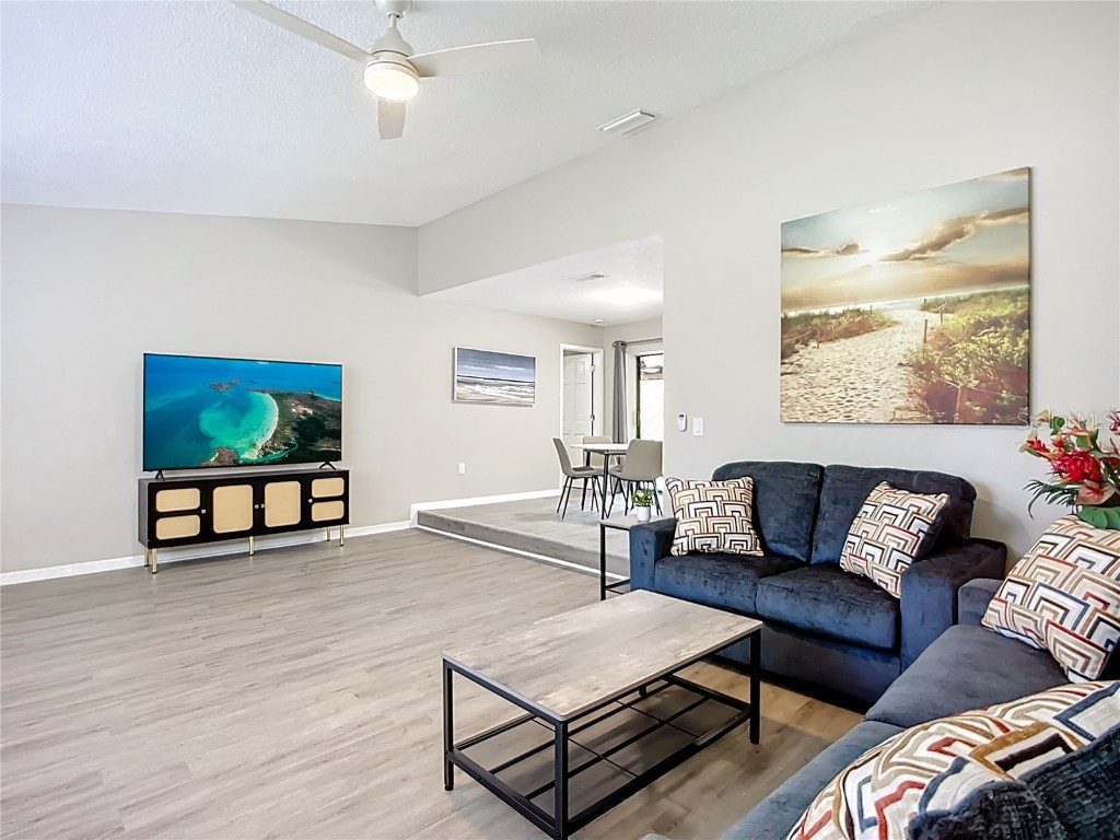 4779 Maid Marian Lane Sarasota FL 34232 A4672211 image7