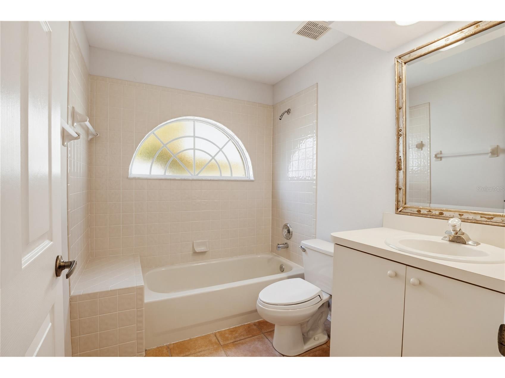 4779 Tivoli Place Sarasota FL 34235 A4693816 image18
