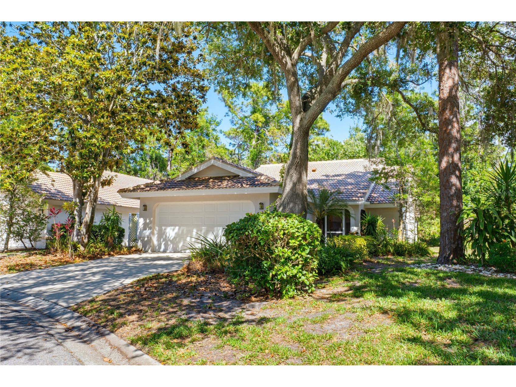 4779 Tivoli Place Sarasota FL 34235 A4693816 image2