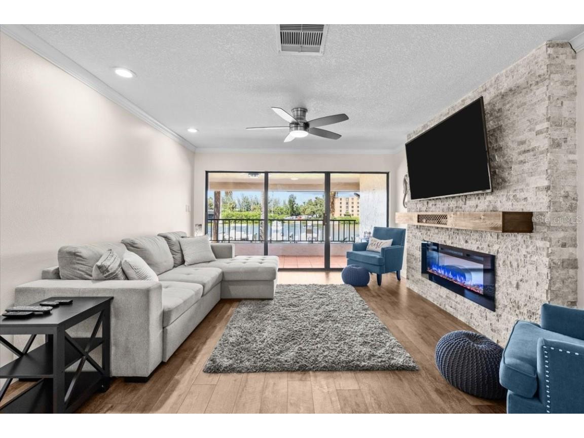 4780 Brittany Drive S #111 Saint Petersburg FL 33715 - BOCA CIEGO BAY TB8413741 image3