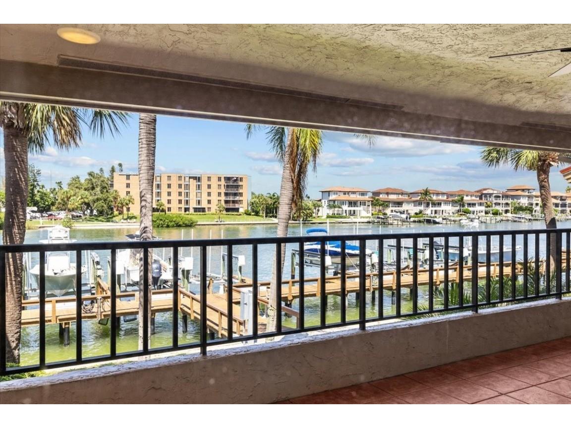 4780 Brittany Drive S #111 Saint Petersburg FL 33715 - BOCA CIEGO BAY TB8413741 image4