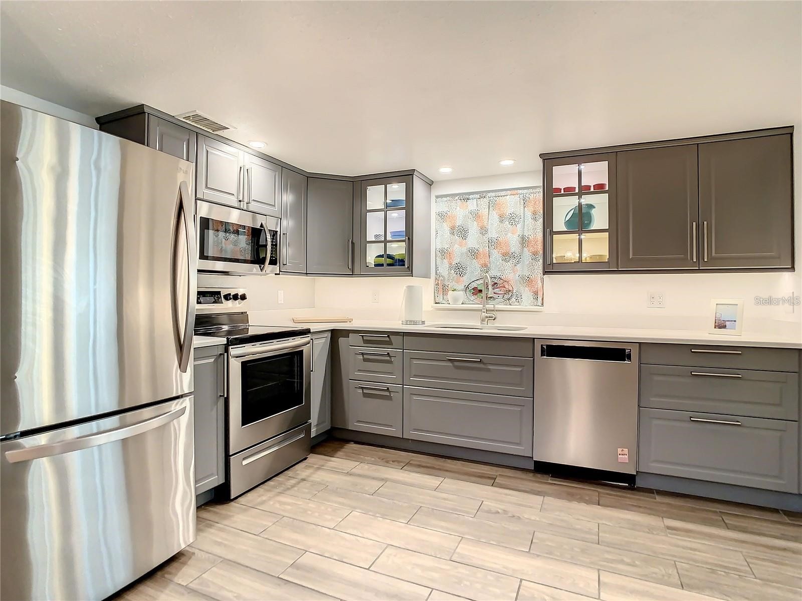 4780 Cove Circle #101 Saint Petersburg FL 33708 TB8519523 image6