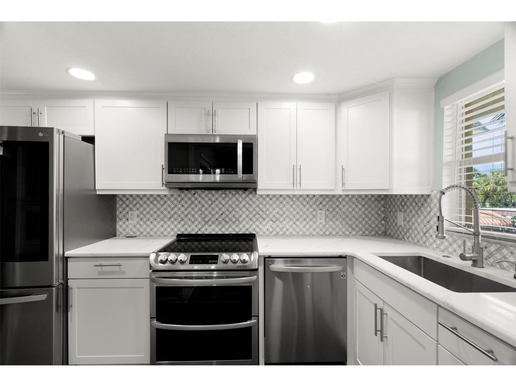 4780 Cove Circle #205 Saint Petersburg FL 33708 - BOCA CIEGA BAY TB8420535 image12