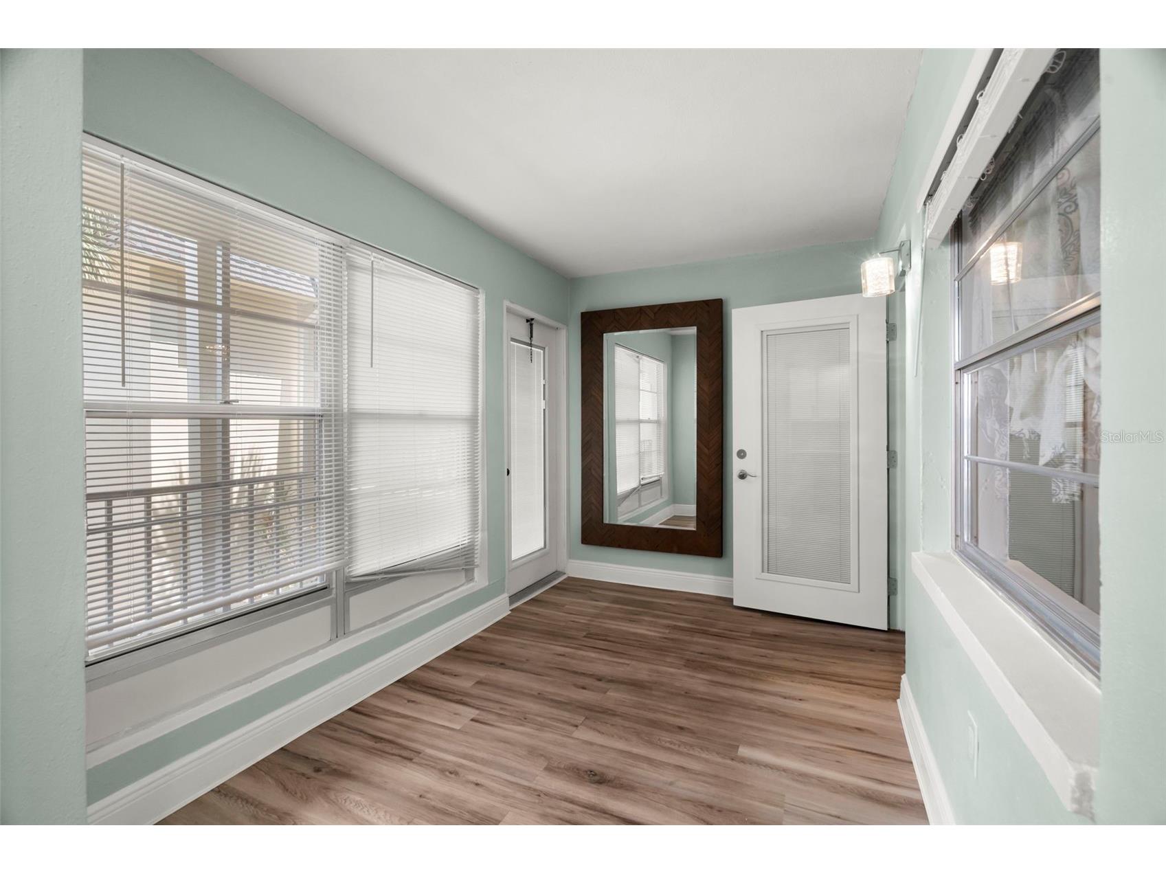 4780 Cove Circle #205 Saint Petersburg FL 33708 - BOCA CIEGA BAY TB8420535 image4