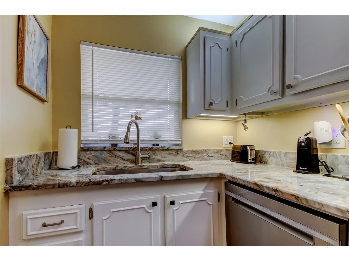 4780 Cove Circle #209 Saint Petersburg FL 33708 - BOCA CIEGA BAY TB8339414 image18