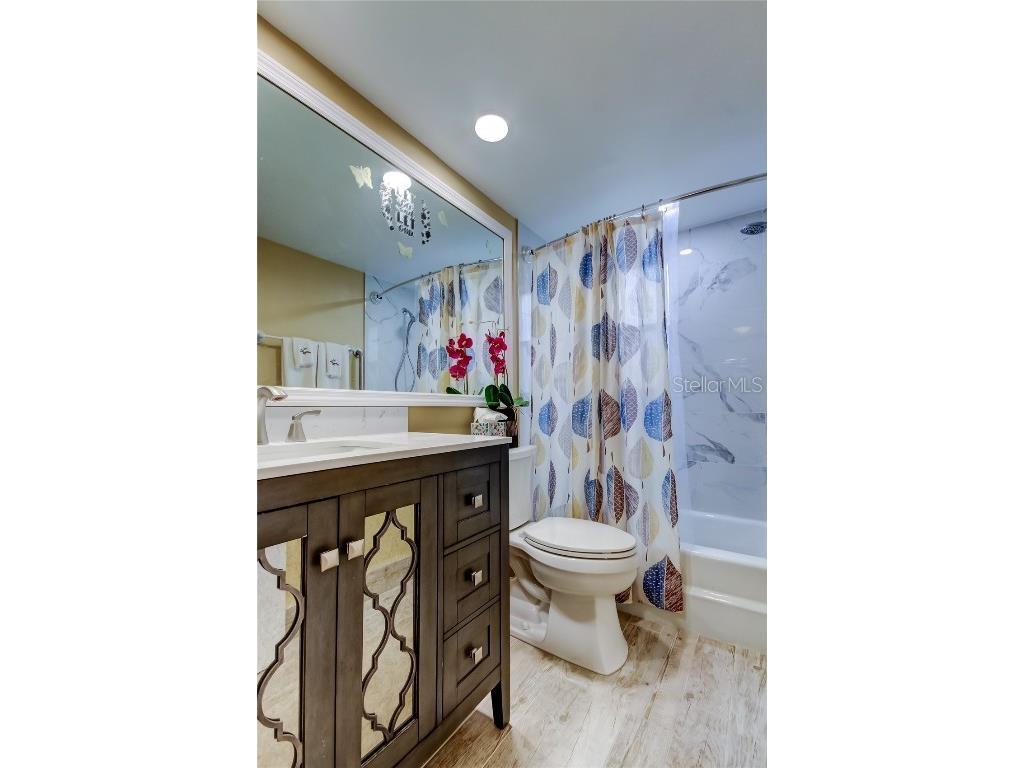 4780 Cove Circle #209 Saint Petersburg FL 33708 - BOCA CIEGA BAY TB8339414 image9