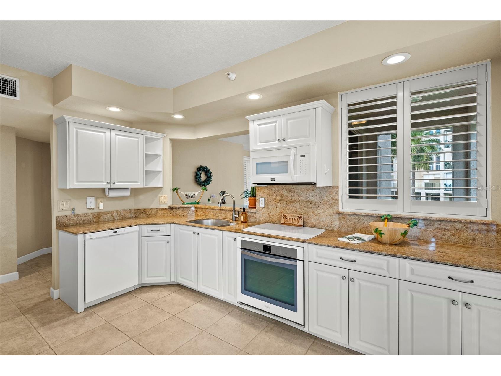 4780 Dolphin Cay Lane S #109 Saint Petersburg FL 33711 - BOCA CIEGA CHANNEL TB8493881 image13