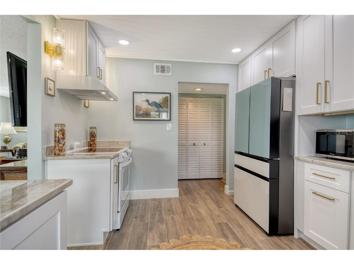 4780 Gulf Of Mexico Dr. Villa 5 Longboat Key FL 34228 - SARASOTA BAY ICW A4668115 image6