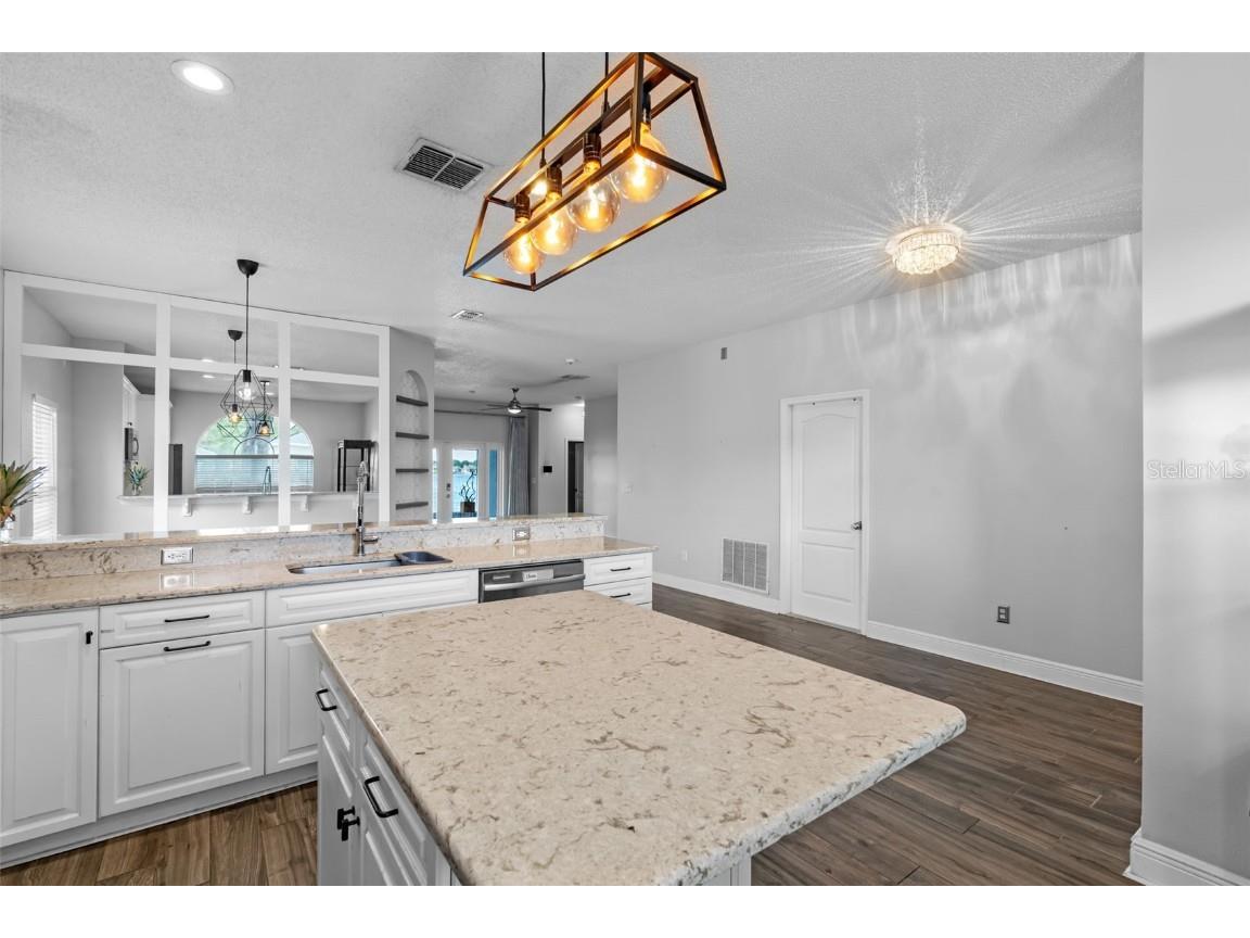 4784 Waterside Pointe Circle Orlando FL 32829 O6343958 image6