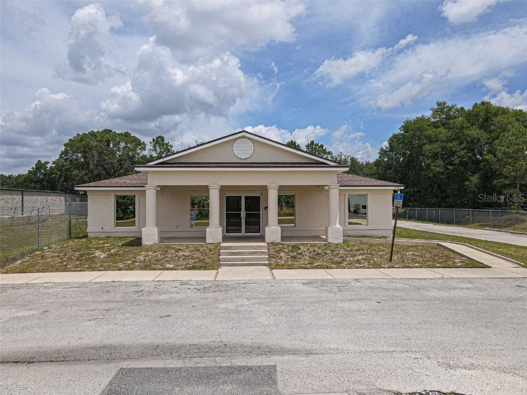 4785 SE 102nd Place Belleview FL 34420 OM682663 image1