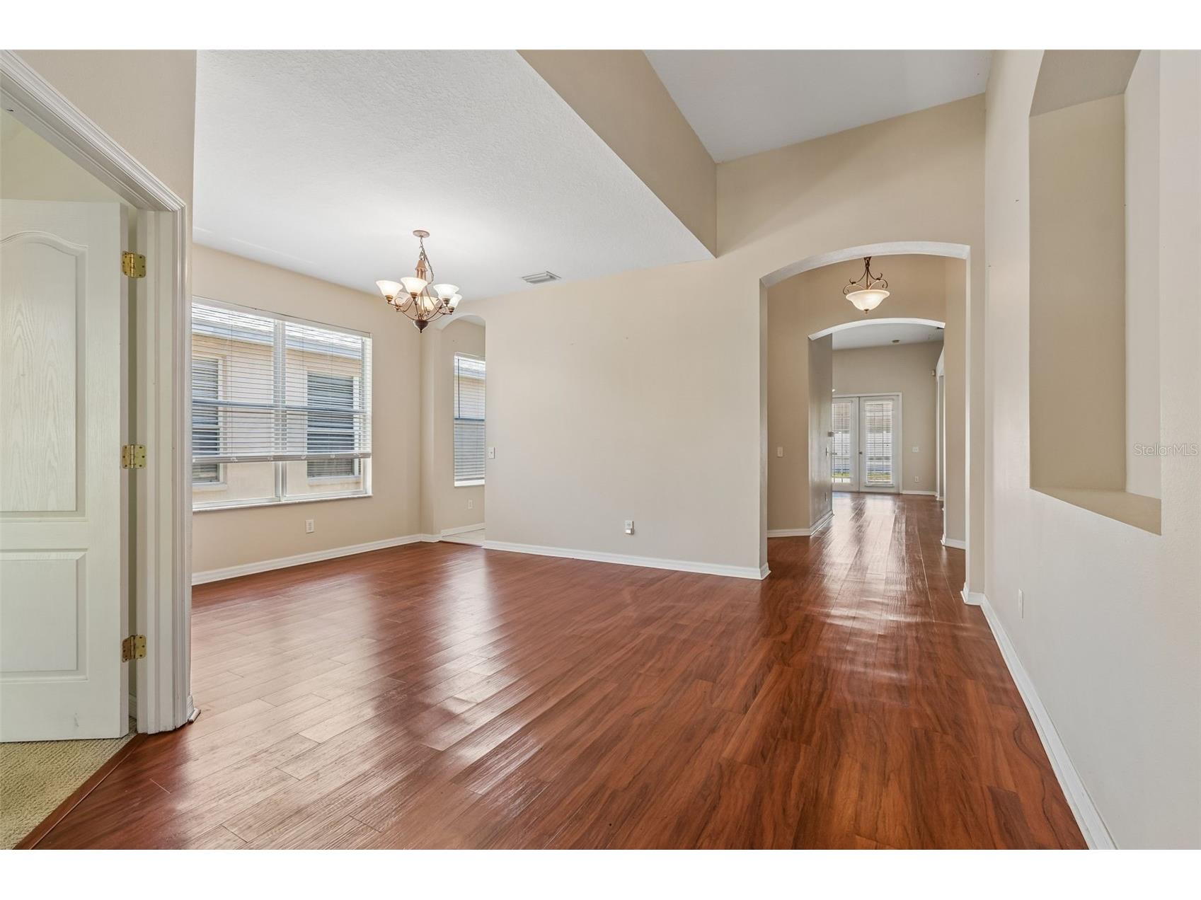 4789 Whispering Wind Avenue Tampa FL 33614 TB8499395 image13
