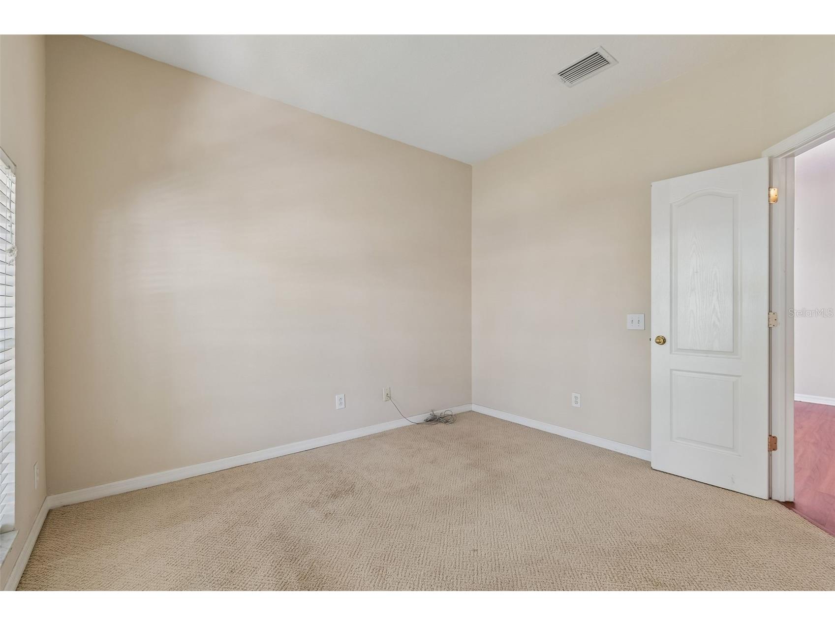 4789 Whispering Wind Avenue Tampa FL 33614 TB8499395 image15