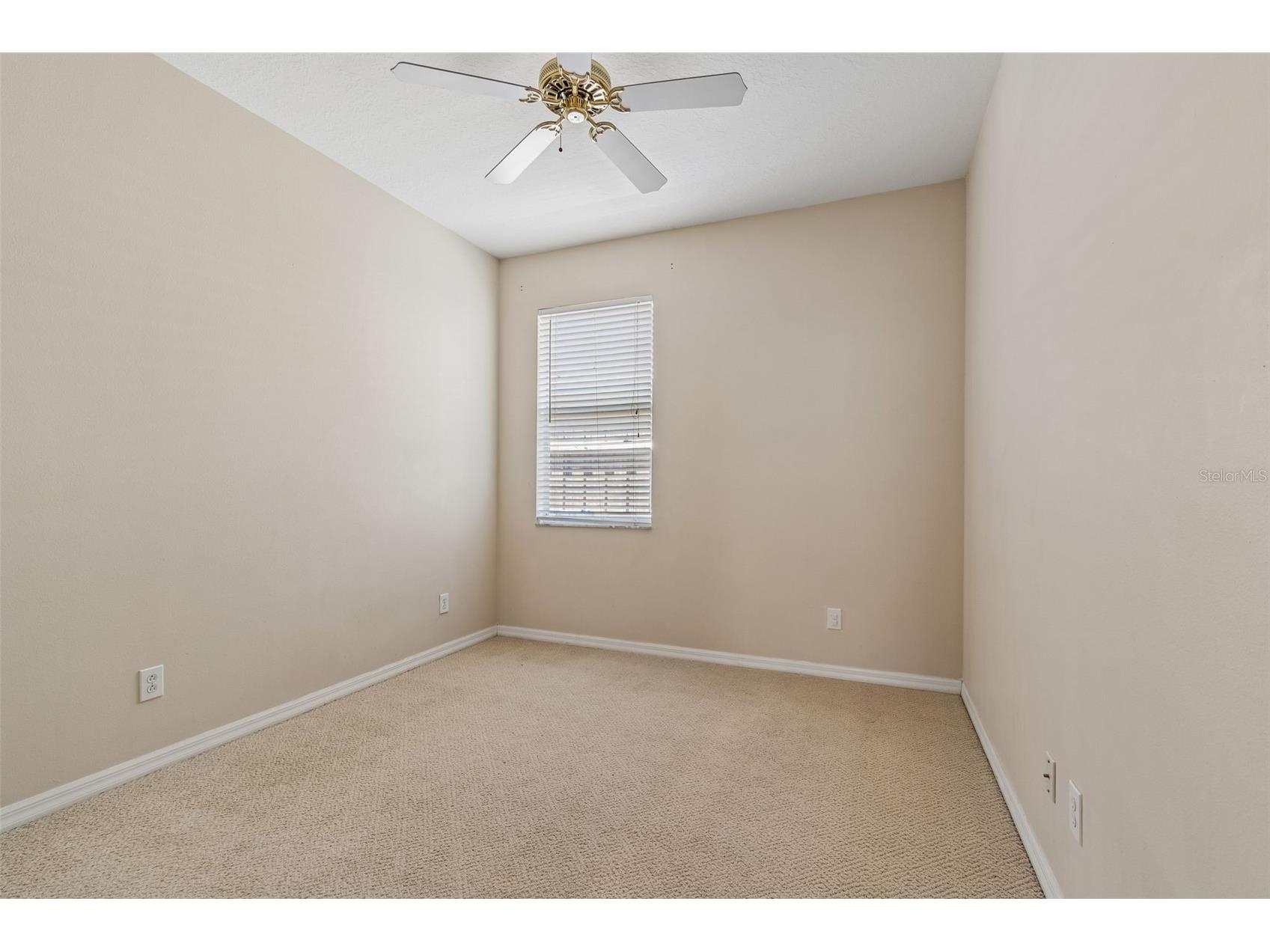4789 Whispering Wind Avenue Tampa FL 33614 TB8499395 image30