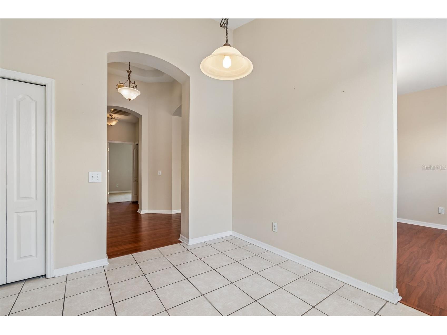 4789 Whispering Wind Avenue Tampa FL 33614 TB8499395 image41