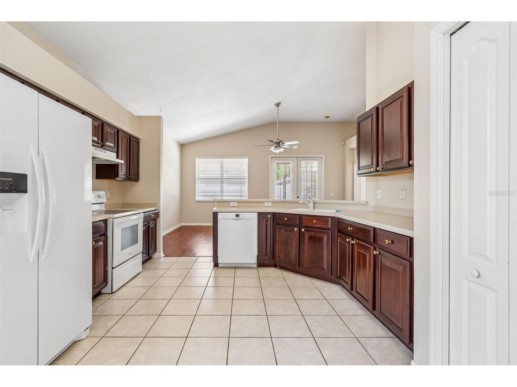 4789 Whispering Wind Avenue Tampa FL 33614 TB8499395 image44