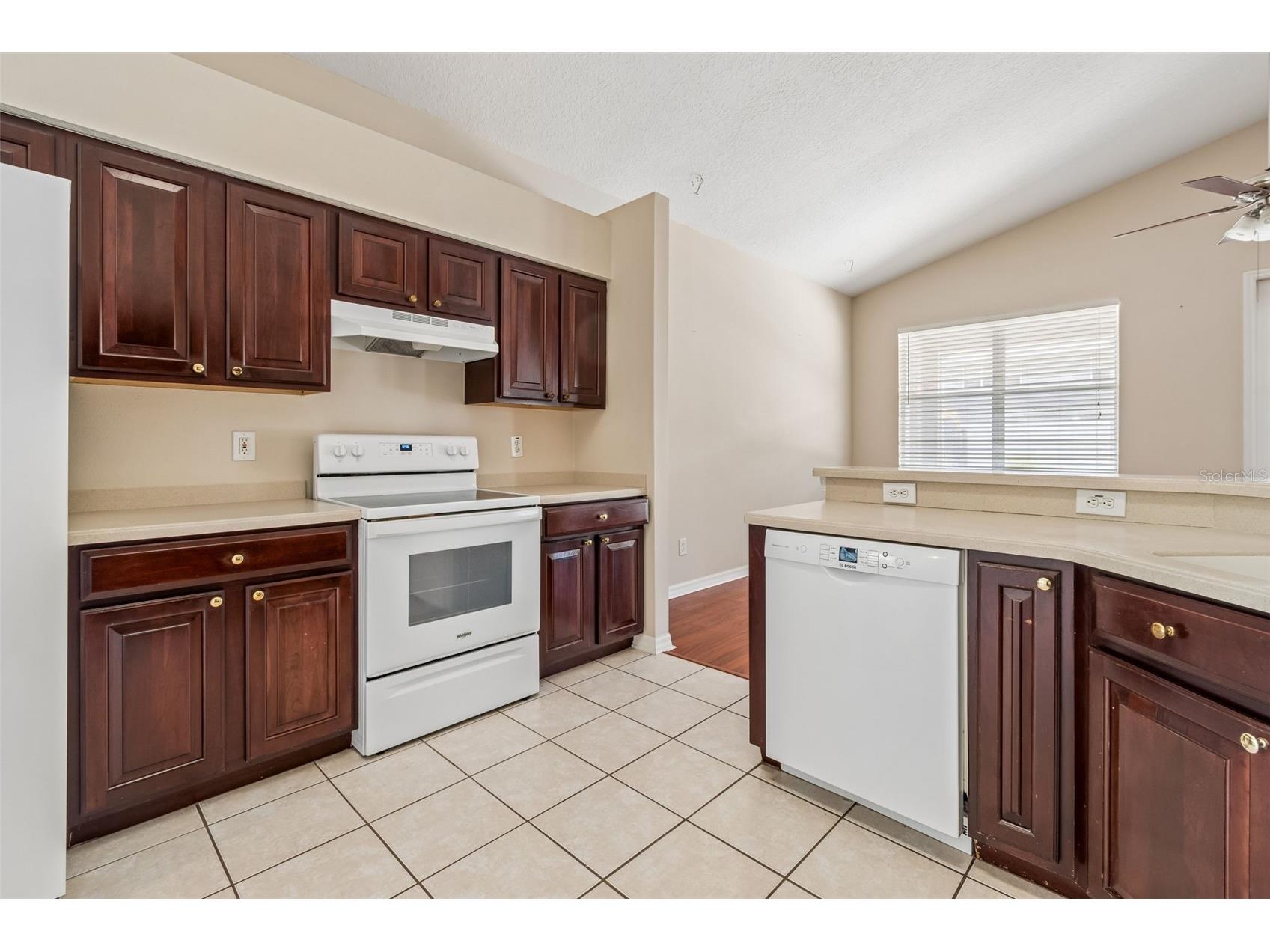 4789 Whispering Wind Avenue Tampa FL 33614 TB8499395 image49