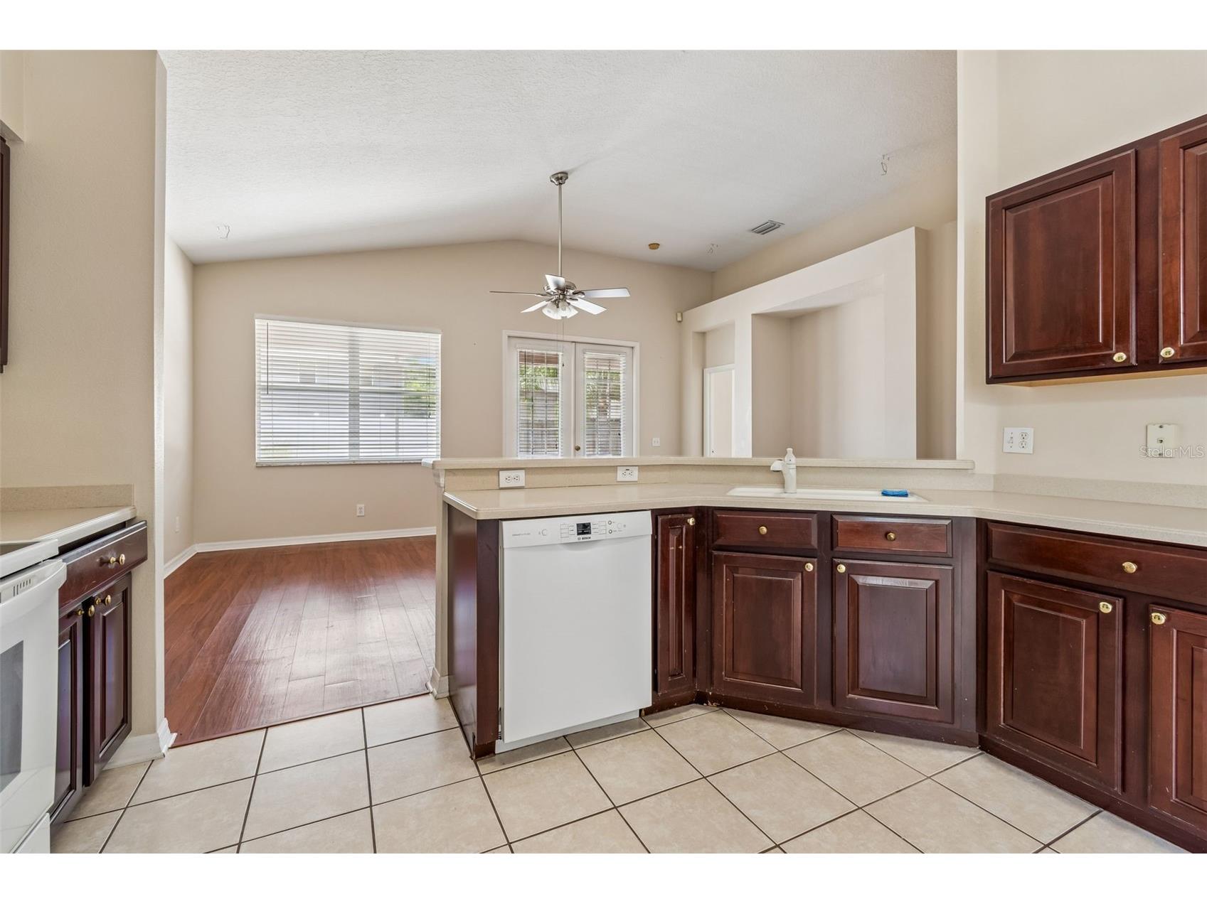 4789 Whispering Wind Avenue Tampa FL 33614 TB8499395 image50