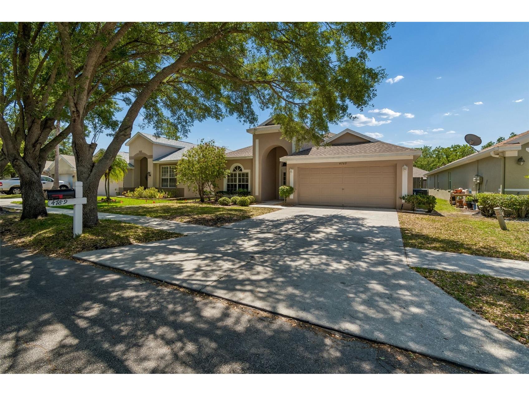 4789 Whispering Wind Avenue Tampa FL 33614 TB8499395 image6