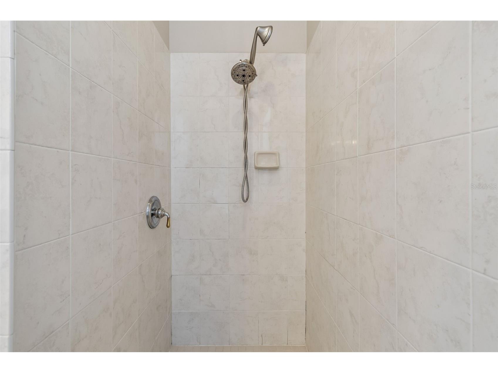 4789 Whispering Wind Avenue Tampa FL 33614 TB8499395 image71