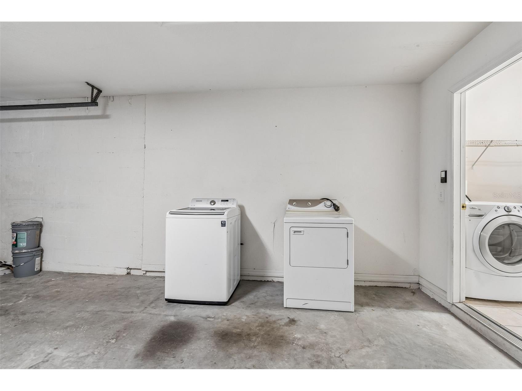 4789 Whispering Wind Avenue Tampa FL 33614 TB8499395 image87
