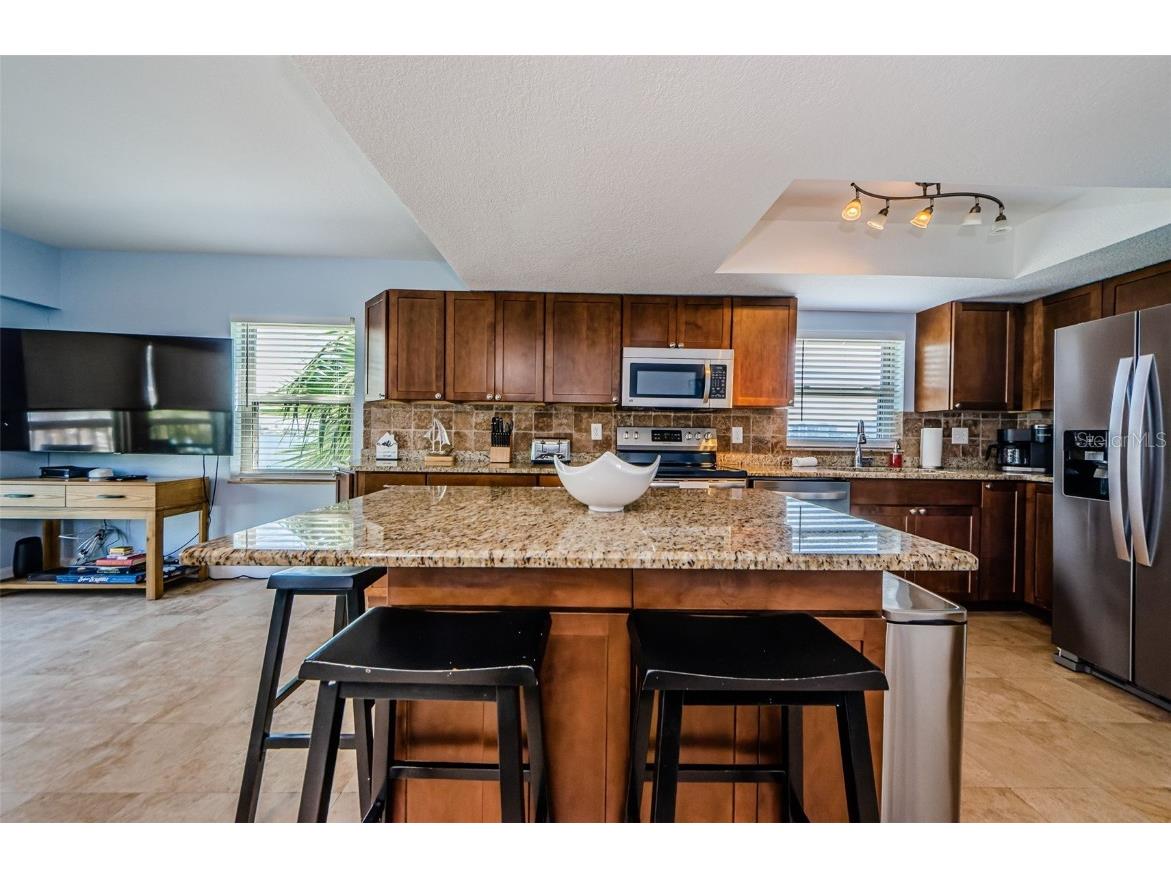 479 E Shore Dr #8 Clearwater FL 33767 - MANDALAY CHANNEL TB8359493 image17