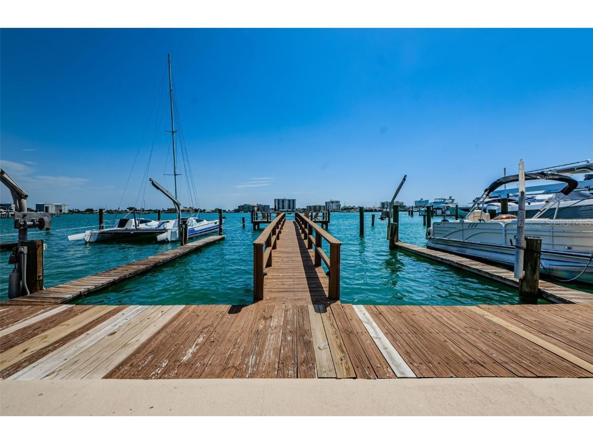 479 E Shore Dr #8 Clearwater FL 33767 - MANDALAY CHANNEL TB8359493 image48