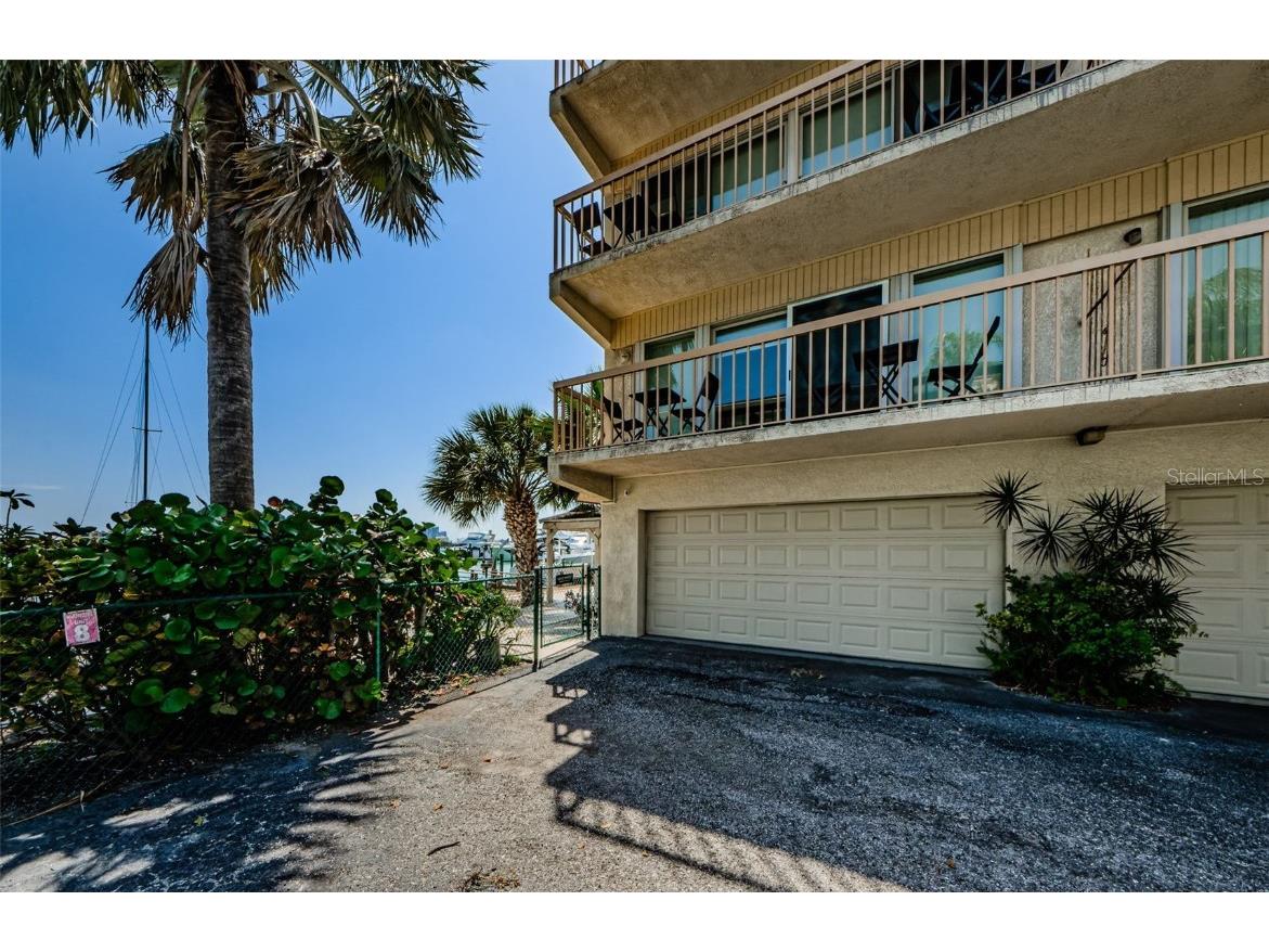 479 E Shore Dr #8 Clearwater FL 33767 - MANDALAY CHANNEL TB8359493 image6