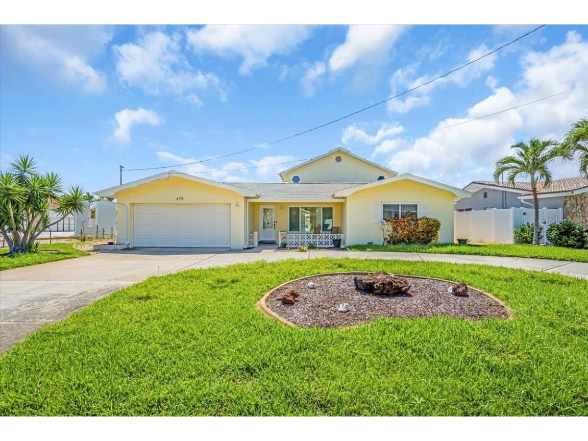479 Harbor Drive N Indian Rocks Beach FL 33785 A4658060 image1
