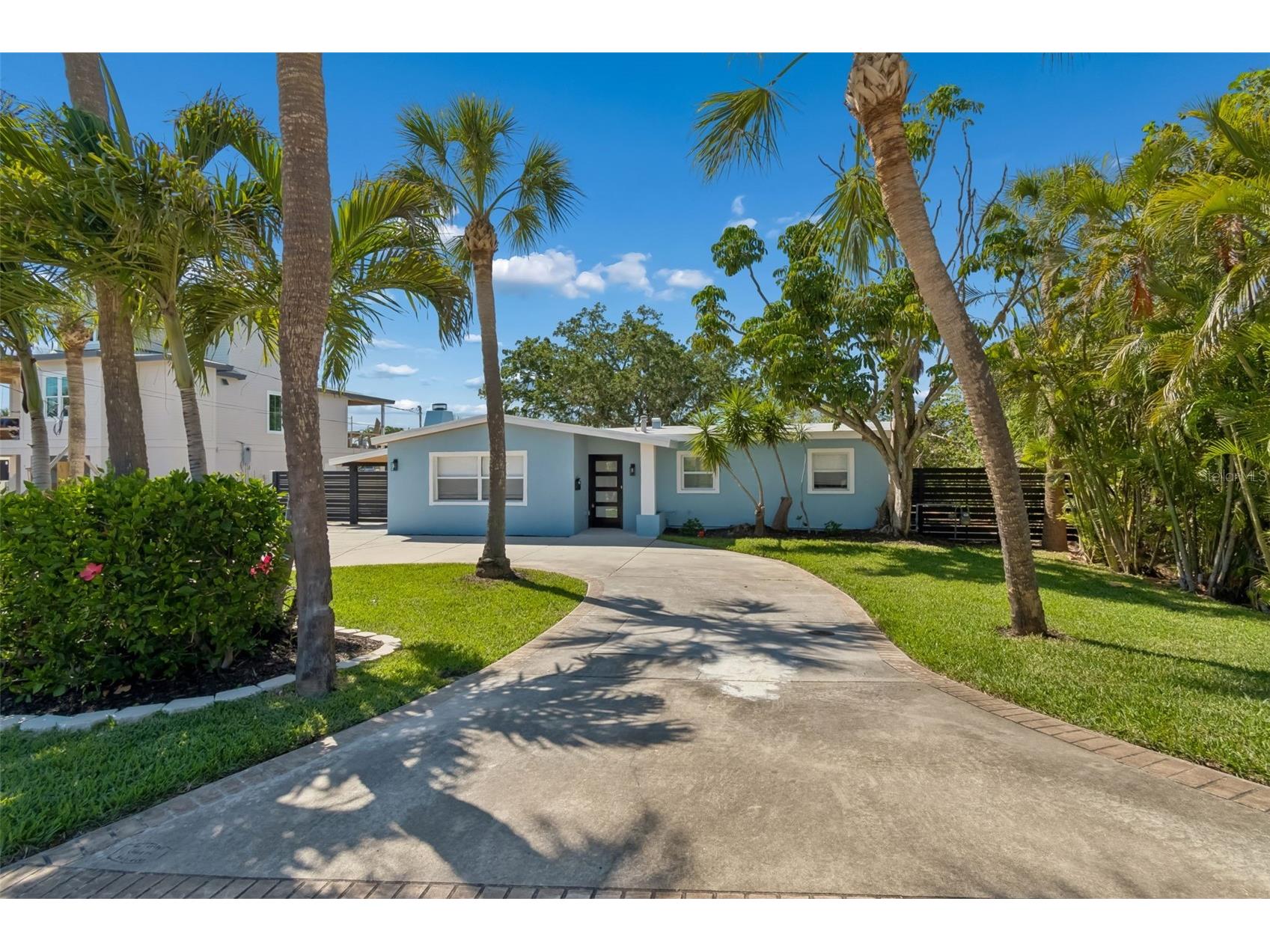 4790 Shore Acres Boulevard NE Saint Petersburg FL 33703 TB8499243 image1