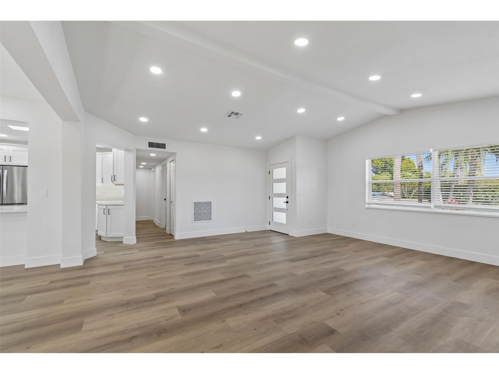 4790 Shore Acres Boulevard NE Saint Petersburg FL 33703 TB8499243 image8
