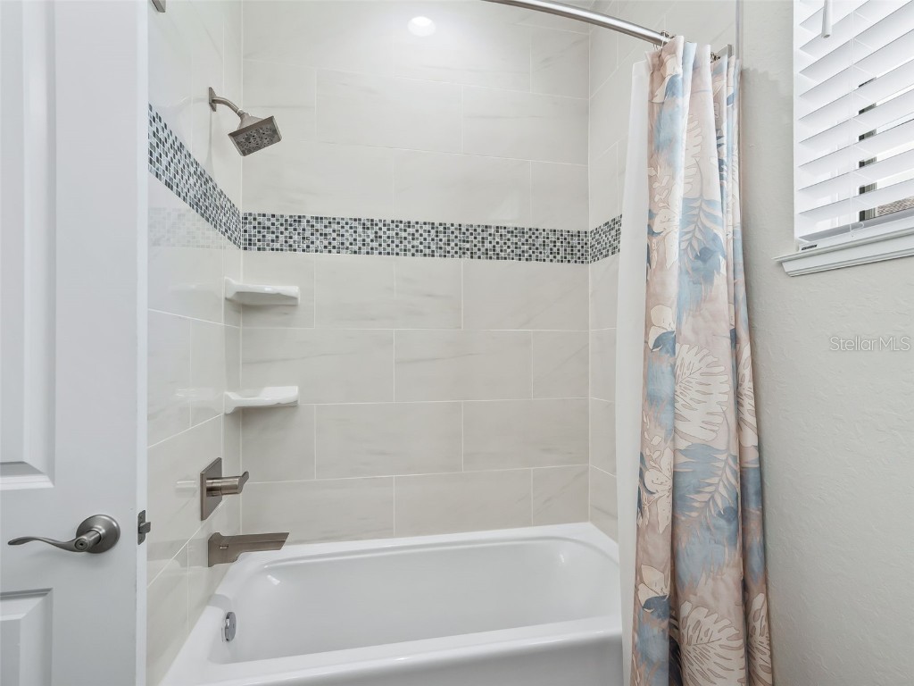 4791 NE 125th Loop Oxford FL 34484 OM714513 image35
