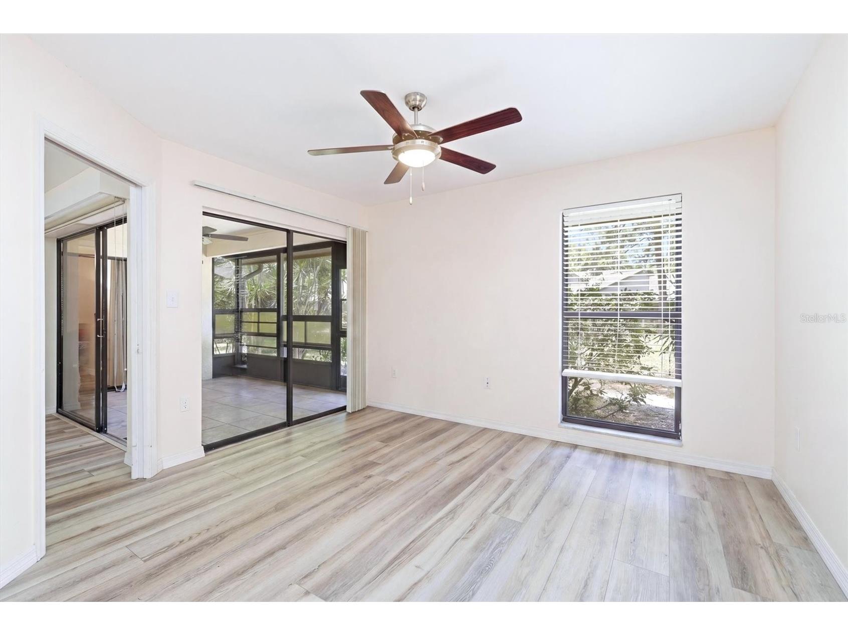 4793 Oak Forest Drive W #46 Sarasota FL 34231 N6144200 image16