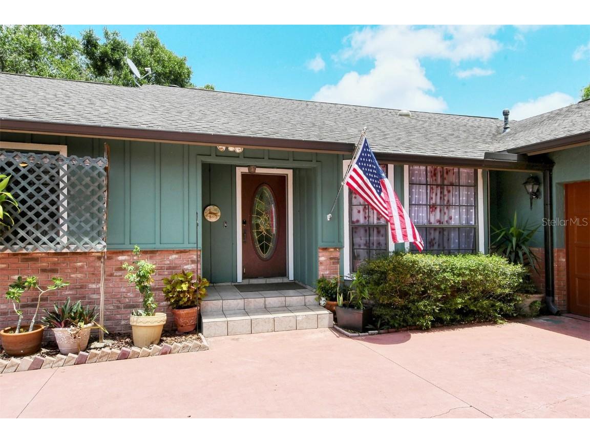 4794 Maid Marian Lane Sarasota FL 34232 A4574320 image1