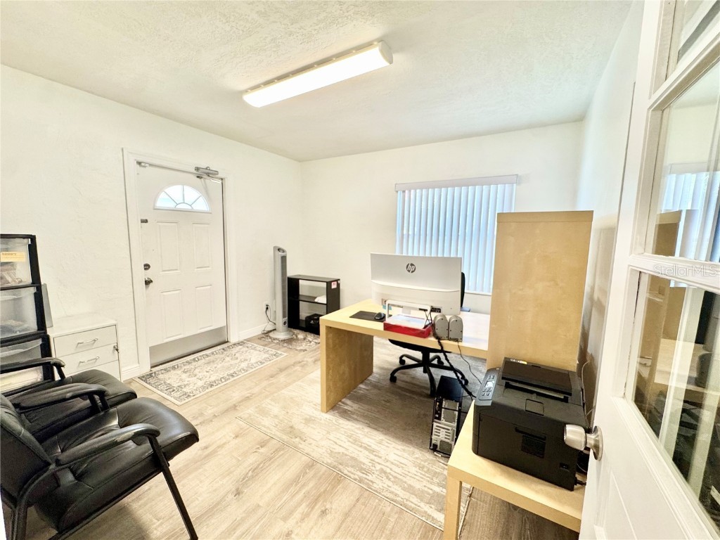 4795 49th Street N Saint Petersburg FL 33709 TB8444455 image15