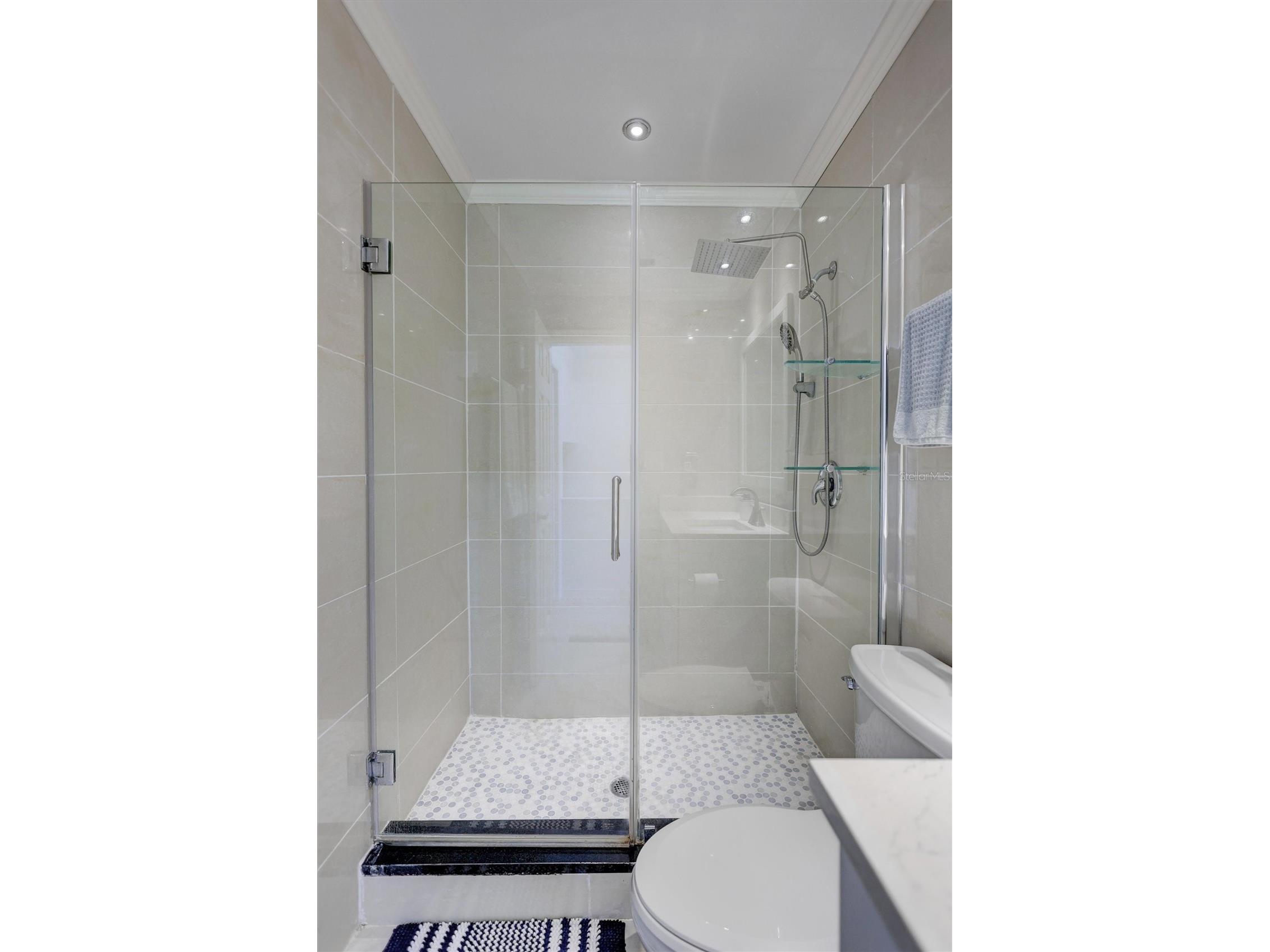 4799 Coquina Key Drive SE Saint Petersburg FL 33705 TB8466453 image16