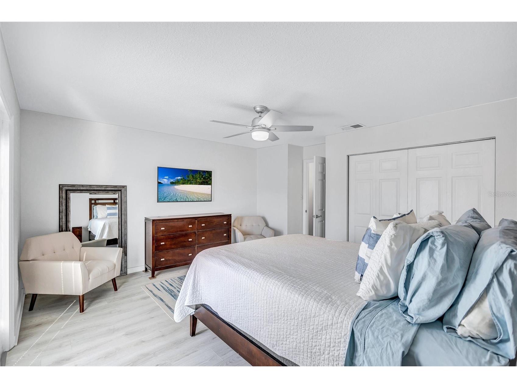 4799 Coquina Key Drive SE Saint Petersburg FL 33705 TB8466453 image18