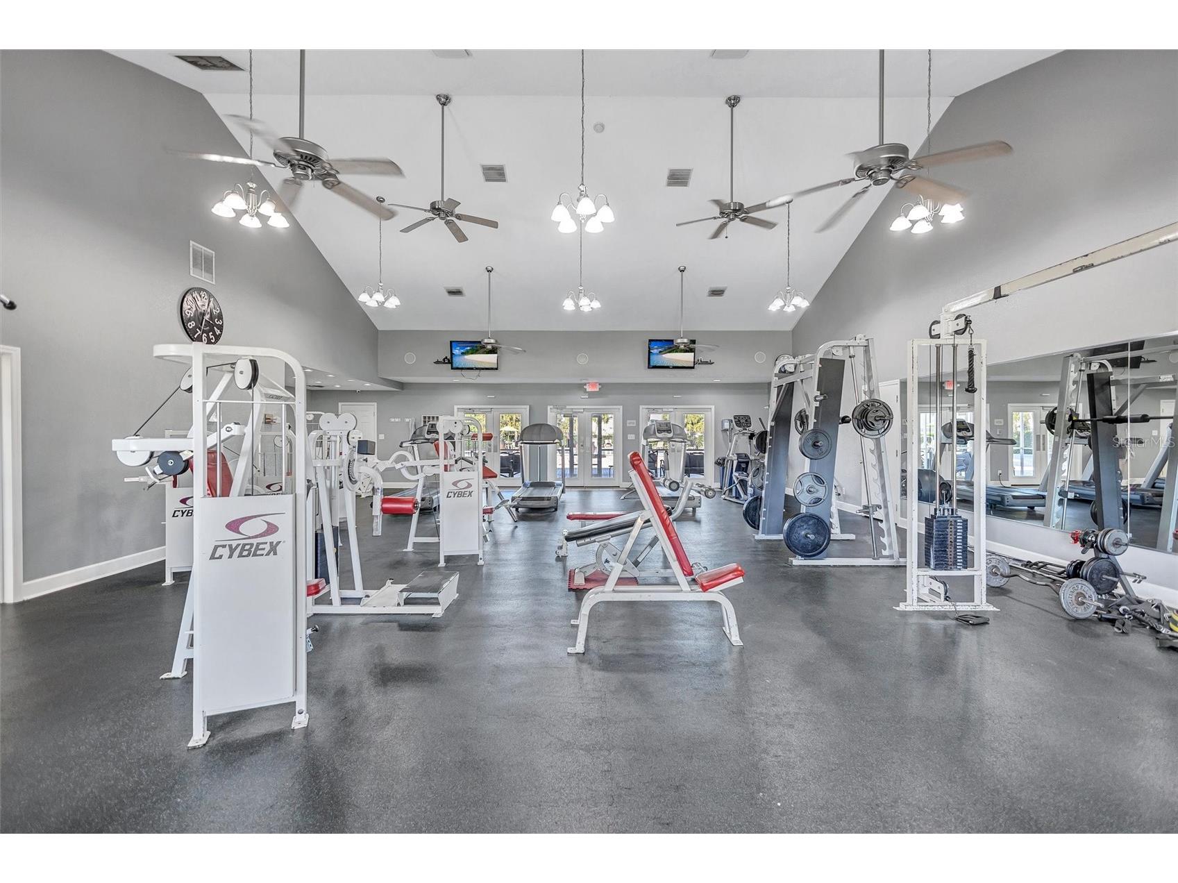 4799 Coquina Key Drive SE Saint Petersburg FL 33705 TB8466453 image27