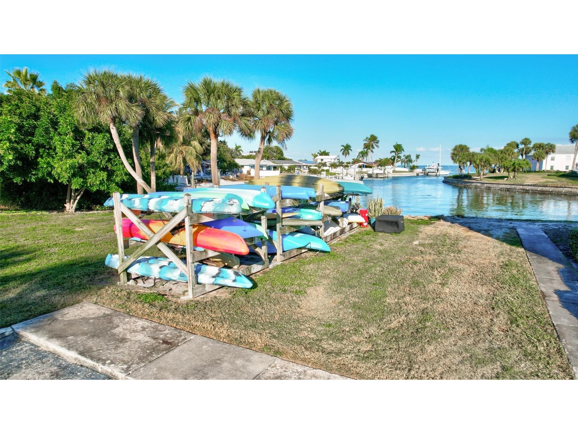 4799 Coquina Key Drive SE Saint Petersburg FL 33705 TB8466453 image46