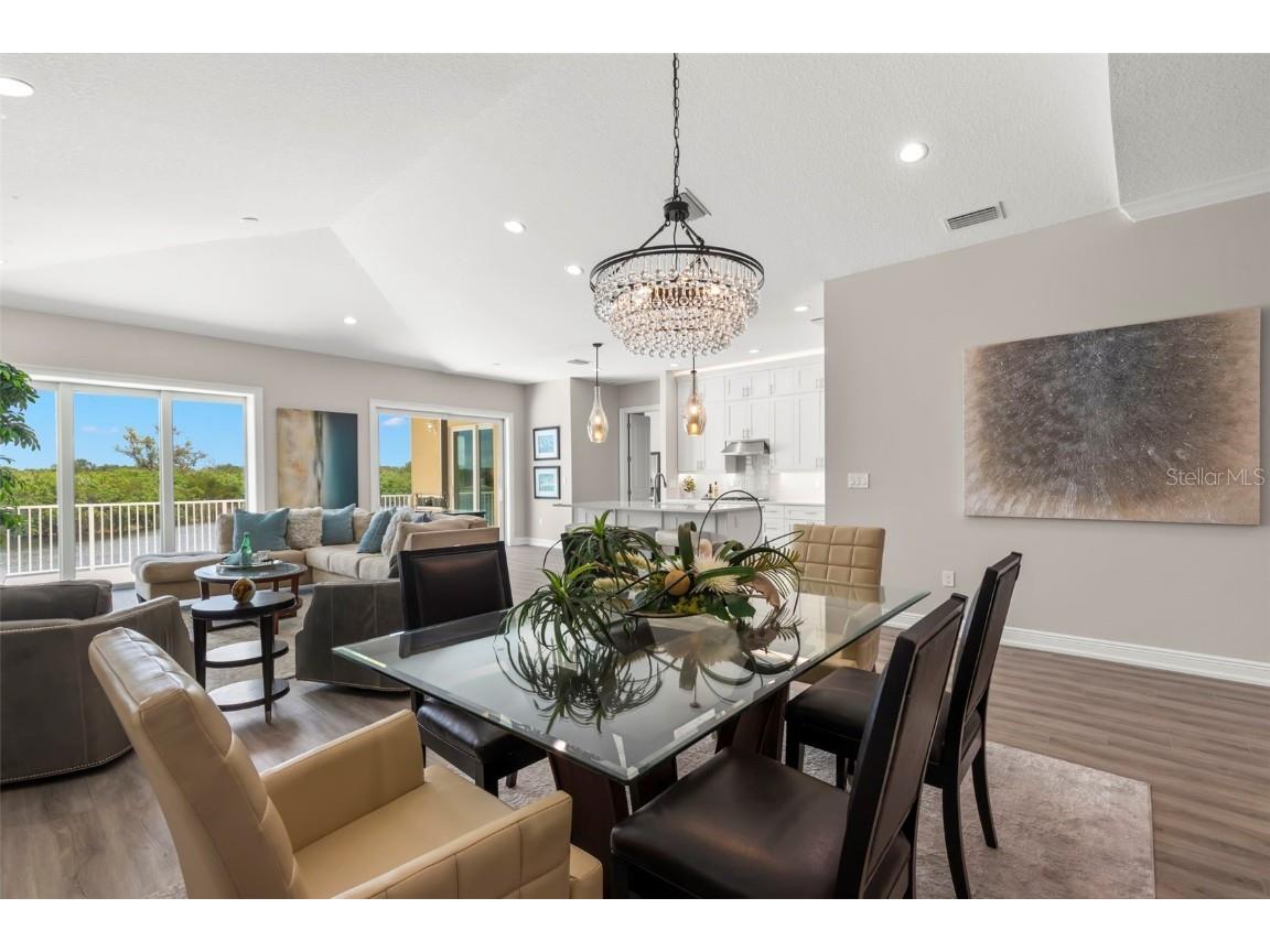 47A Bayview Court S Saint Petersburg FL 33711 - BOCA CIEGA BAY U8237677 image2