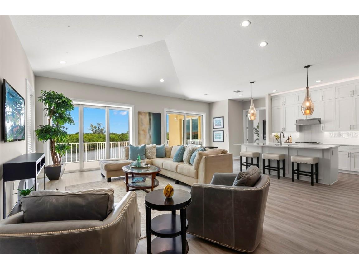 47A Bayview Court S Saint Petersburg FL 33711 - BOCA CIEGA BAY U8237677 image3